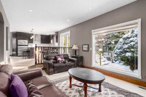215 Edgemont Place Nw, Calgary, AB - Indoor Photo Showing Living Room