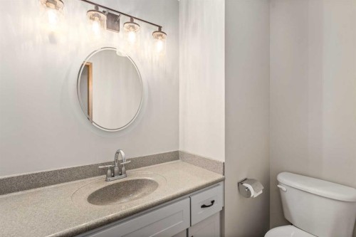 215 Edgemont Place Nw, Calgary, AB - Indoor Photo Showing Bathroom