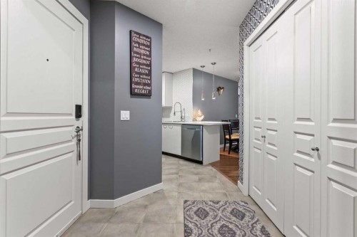 116-5115 Richard Road Sw, Calgary, AB - Indoor Photo Showing Other Room