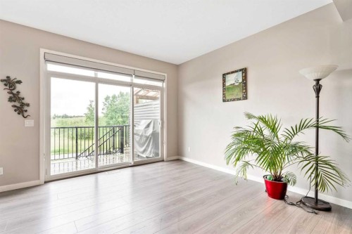 75 Fireside Crescent, Cochrane, AB - Indoor Photo Showing Other Room