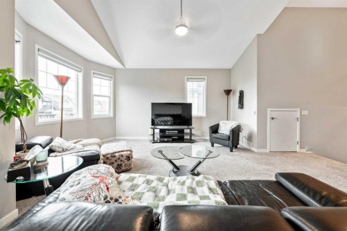 75 Fireside Crescent, Cochrane, AB - Indoor Photo Showing Living Room