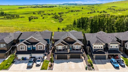 75 Fireside Crescent, Cochrane, AB - Outdoor With Facade