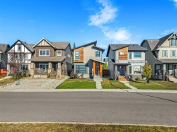 24 Copperpond Park SE Calgary, AB T2Z 1Z4