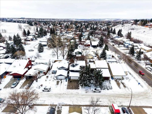 128 Deermoss Crescent Se, Calgary, AB - Outdoor With View