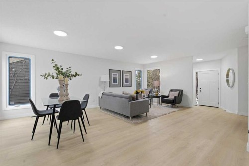 128 Deermoss Crescent Se, Calgary, AB - Indoor