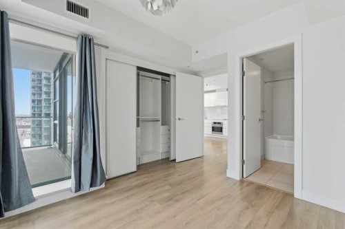 1002-1122 3 Street Se, Calgary, AB - Indoor Photo Showing Other Room