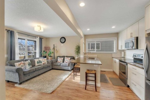 201-50 Belgian Lane, Cochrane, AB - Indoor