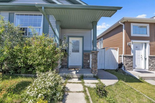 19 Saddlemont Way Ne, Calgary, AB - Outdoor