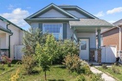 19 Saddlemont Way NE Calgary, AB T3J 4V2