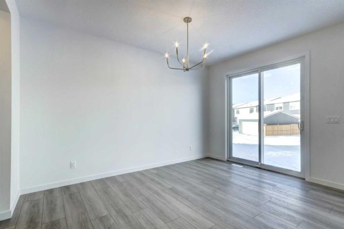 52 Magnolia Green Se, Calgary, AB - Indoor Photo Showing Other Room