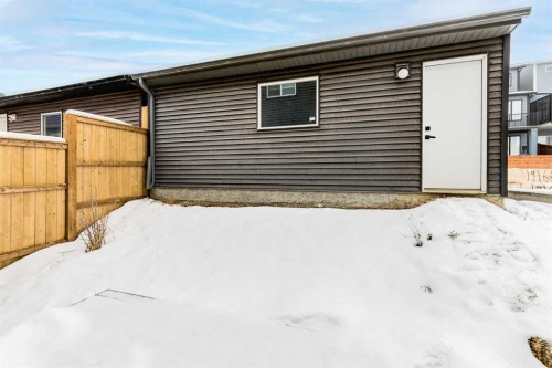 184 Rowmont Boulevard Nw, Calgary, AB - Outdoor