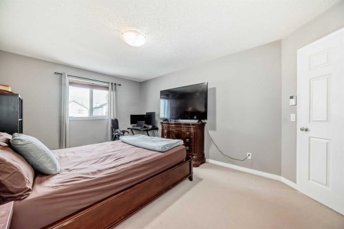127 Covepark Green Ne, Calgary, AB - Indoor Photo Showing Bedroom