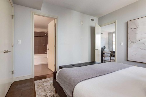500-817 15 Avenue Sw, Calgary, AB - Indoor Photo Showing Bedroom