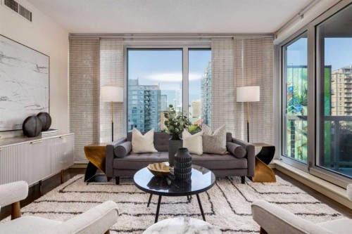 500-817 15 Avenue Sw, Calgary, AB - Indoor Photo Showing Living Room