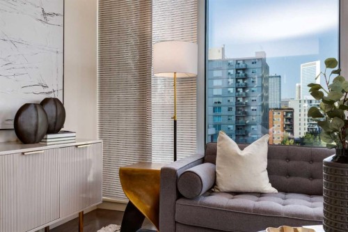 500-817 15 Avenue Sw, Calgary, AB - Indoor