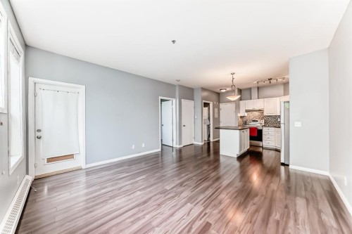 209-1000 Applevillage Court Se, Calgary, AB - Indoor