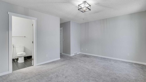 3667 Sierra Morena Road Sw, Calgary, AB - Indoor Photo Showing Other Room