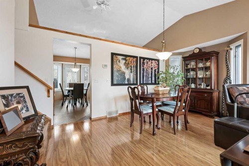 1208 Sunvista Way Se, Calgary, AB - Indoor Photo Showing Dining Room