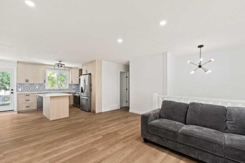 856 Rundlecairn Way Ne, Calgary, AB - Indoor Photo Showing Kitchen With Upgraded Kitchen