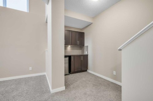 69 Skyview Point Common Ne, Calgary, AB - Indoor Photo Showing Other Room