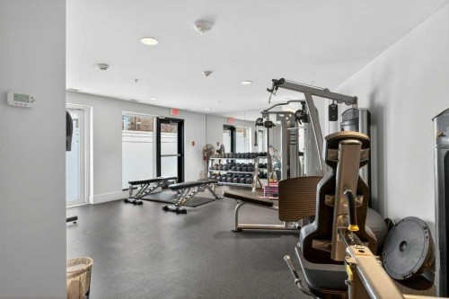 809-303 13 Avenue Sw, Calgary, AB - Indoor Photo Showing Gym Room