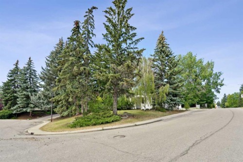 114 Dalgleish Bay Nw, Calgary, AB - Outdoor