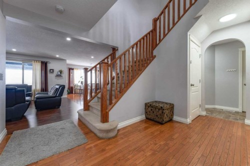 236 Willowmere Way, Chestermere, AB - Indoor Photo Showing Other Room