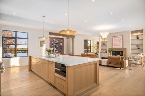 2945 Toronto Crescent Nw, Calgary, AB - Indoor