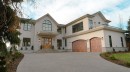 2945 Toronto Crescent Nw, Calgary, AB  - Outdoor With Facade 