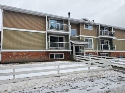 105-5812 61 Street  Red Deer, AB T4N 6H2