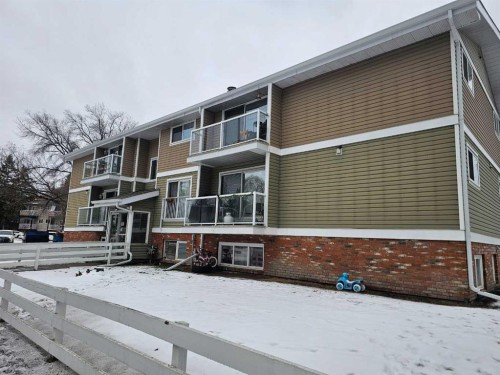 105-5812 61 Street, Red Deer, AB - Outdoor