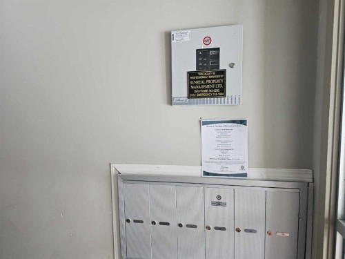 105-5812 61 Street, Red Deer, AB - Indoor Photo Showing Other Room