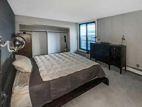 703-215 14 Avenue Sw, Calgary, AB - Indoor Photo Showing Bedroom
