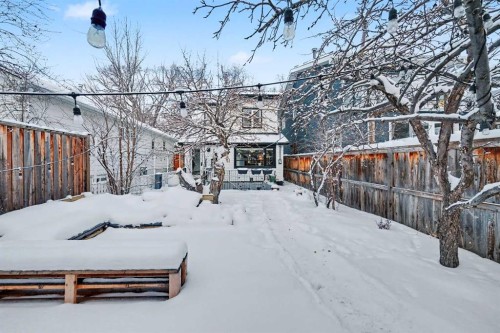 835 18 Avenue Nw, Calgary, AB - Outdoor