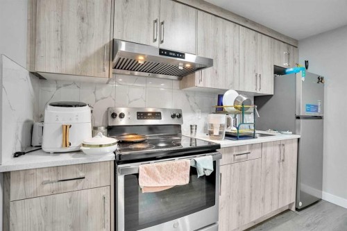 11018 Cityscape Drive Ne, Calgary, AB - Indoor Photo Showing Kitchen