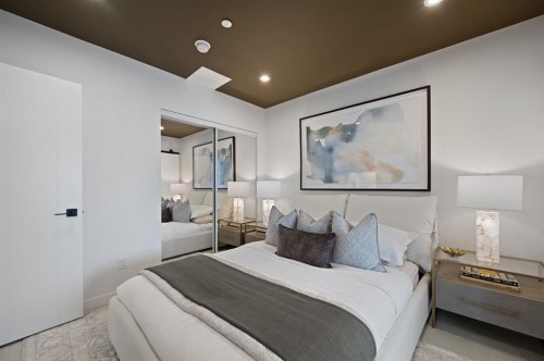 103-8375 Broadcast Avenue Sw, Calgary, AB - Indoor Photo Showing Bedroom