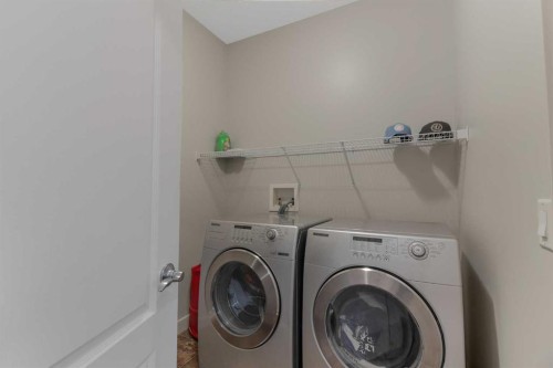 344 Windermere Drive, Chestermere, AB - Indoor Photo Showing Laundry Room