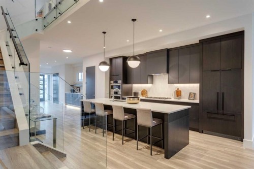 2036 30 Avenue Sw, Calgary, AB - Indoor Photo Showing Kitchen With Upgraded Kitchen