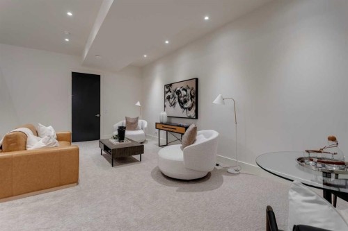 2036 30 Avenue Sw, Calgary, AB - Indoor