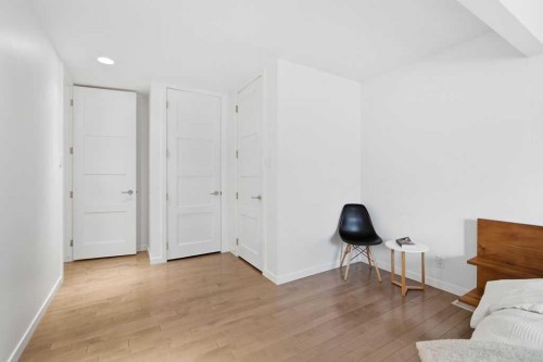 3449 Lane Crescent Sw, Calgary, AB - Indoor