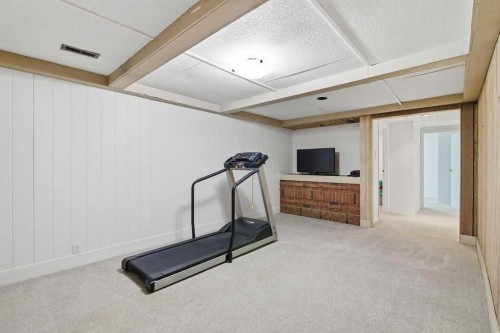 3449 Lane Crescent Sw, Calgary, AB - Indoor