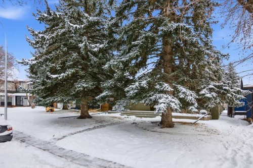 3449 Lane Crescent Sw, Calgary, AB - Outdoor