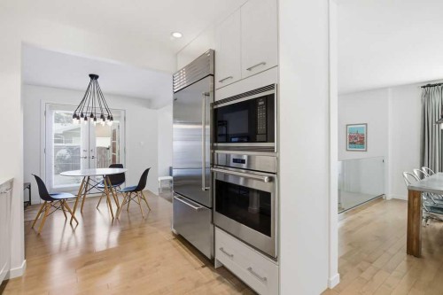 3449 Lane Crescent Sw, Calgary, AB - Indoor