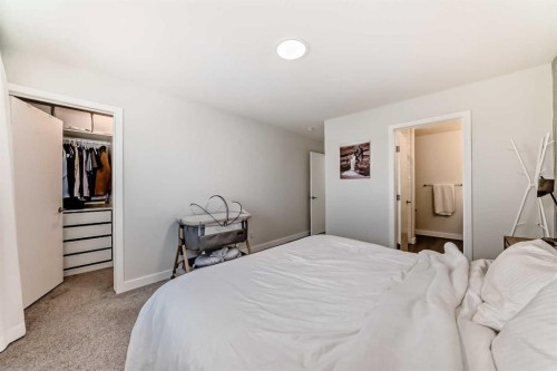 38 Lavender Road Se, Calgary, AB - Indoor Photo Showing Bedroom