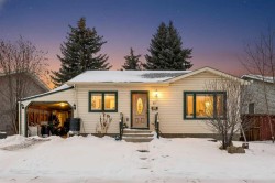 11 Ridgebrook Drive SW Airdrie, AB T4B 1A9