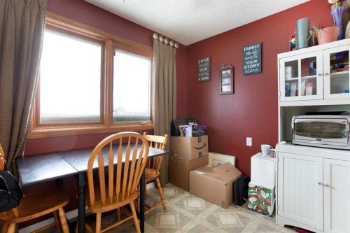 11 Ridgebrook Drive Sw, Airdrie, AB - Indoor