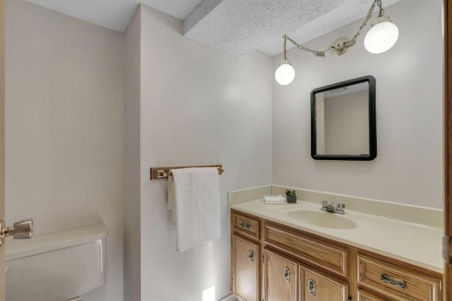 244 Ranchridge Court Nw, Calgary, AB - Indoor Photo Showing Bathroom