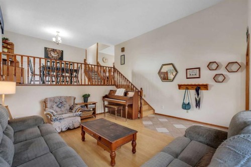 244 Ranchridge Court Nw, Calgary, AB - Indoor Photo Showing Living Room