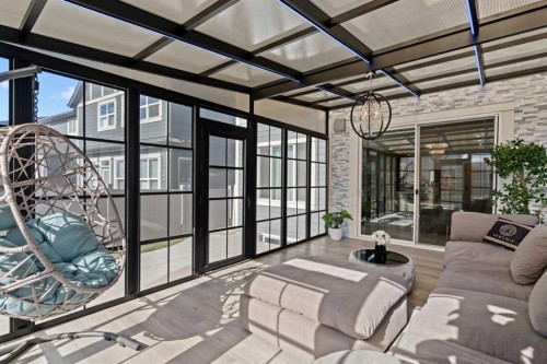 49 Legacy Glen Circle Se, Calgary, AB - Indoor Photo Showing Other Room