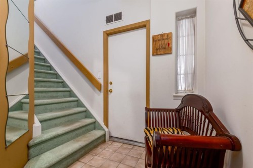 809-1997 Sirocco Drive Sw, Calgary, AB - Indoor Photo Showing Other Room